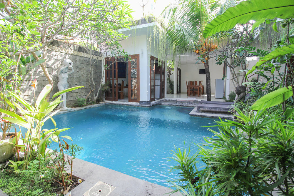 Bali Life Villas Sanur Extérieur photo